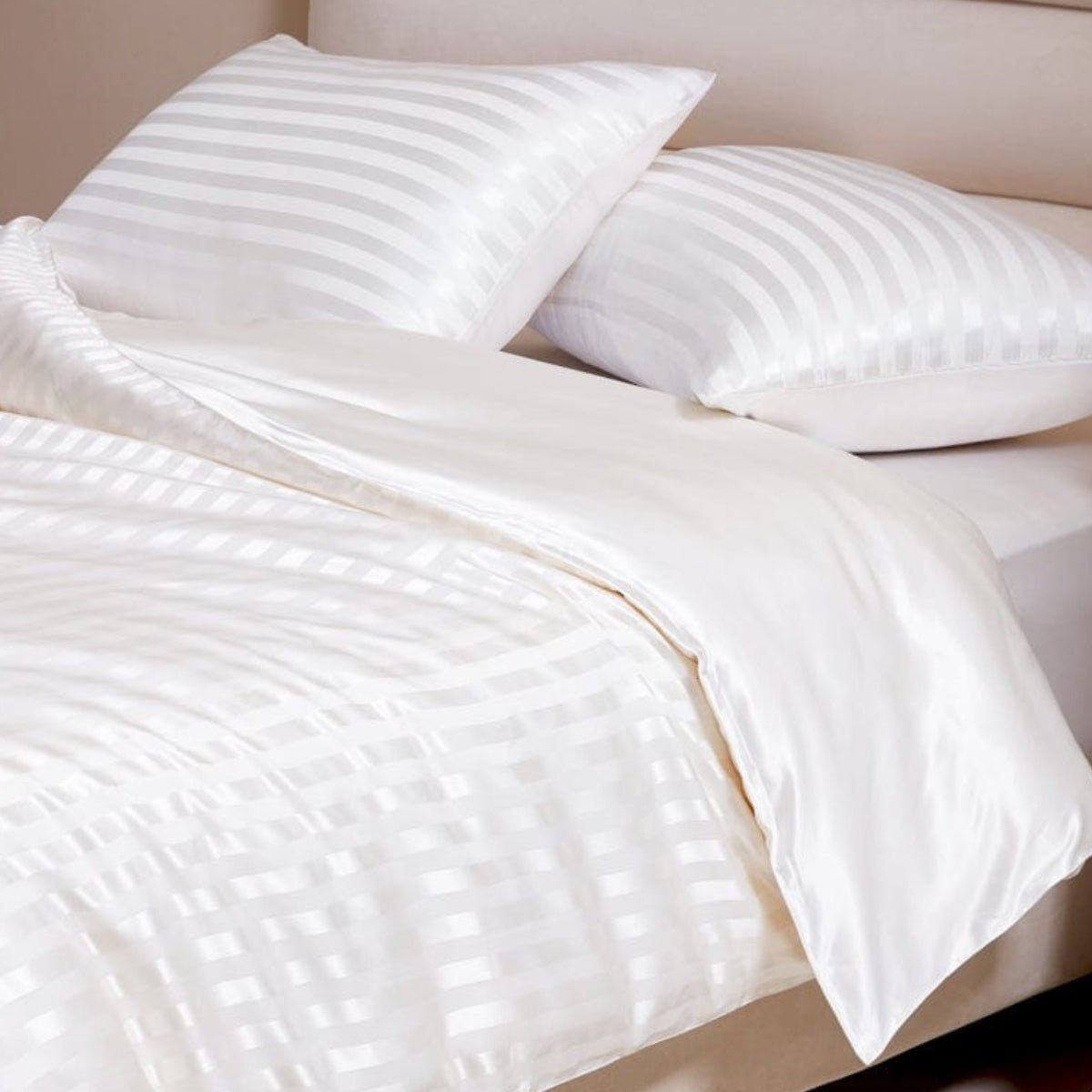 22 momme striped silk duvet cover set 3 pieces 9531061.jpg 22 momme striped silk duvet cover set 3 pieces 9531061.jpg