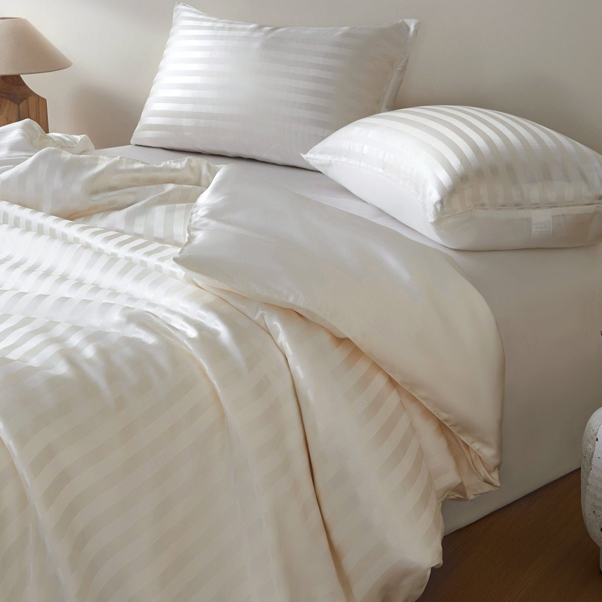 22 momme striped silk duvet cover set 4pcs 2297583.jpg 22 momme striped silk duvet cover set 4pcs 2297583.jpg