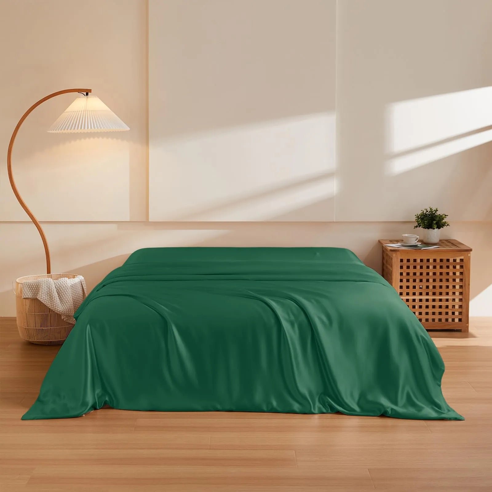 soft silk duvet cover emerald green.jpg soft silk duvet cover emerald green.jpg